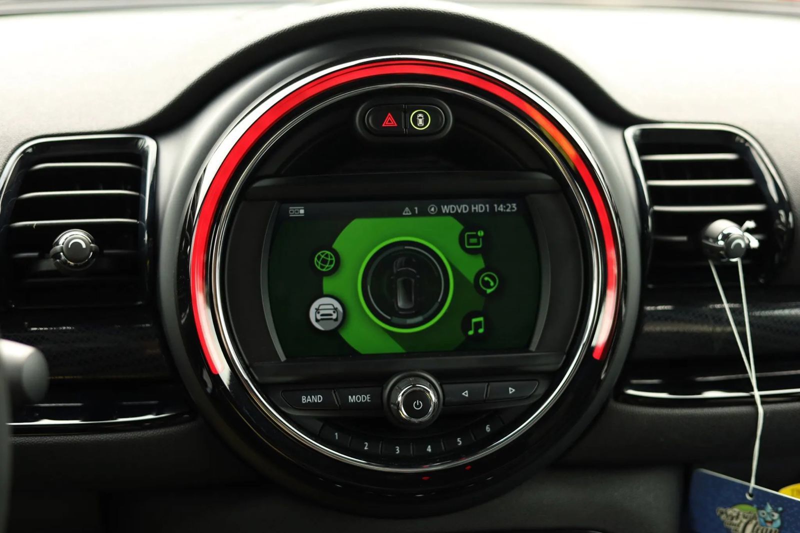 Used 2020 MINI Cooper Clubman S w/ Premium Package AWD/4WD image 19