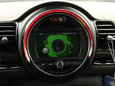 Used 2020 MINI Cooper Clubman S w/ Premium Package AWD/4WD image 19