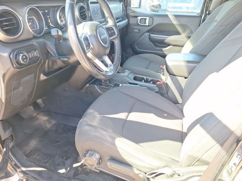 Used 2020 Jeep Gladiator Sport w/ Quick Order Package 24S image 18