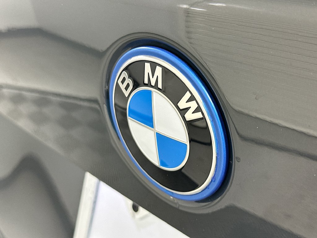 Used 2026 BMW X5 xDrive50e w/ M Sport Package AWD/4WD image 22