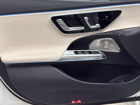 New 2026 Mercedes-Benz E 350 4MATIC Sedan image 15