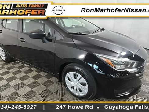Used 2025 Nissan Versa S w/ Trunk Package FWD image 1