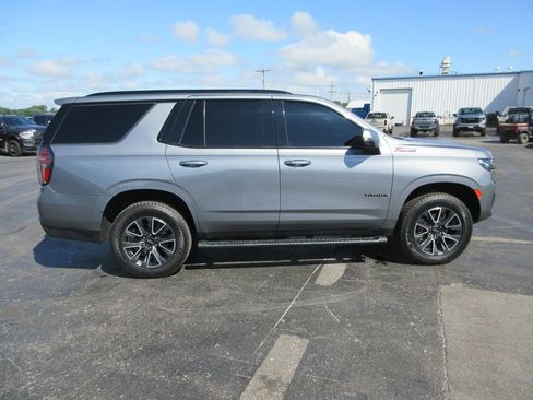 Used 2022 Chevrolet Tahoe Z71 w/ Z71 Off-Road Package AWD/4WD image 2