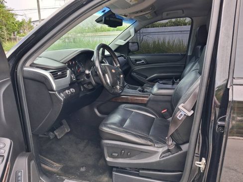 Used 2015 Chevrolet Suburban LT AWD/4WD image 10