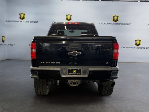 Used 2016 Chevrolet Silverado 2500 LT w/ Midnight Edition AWD/4WD image 4