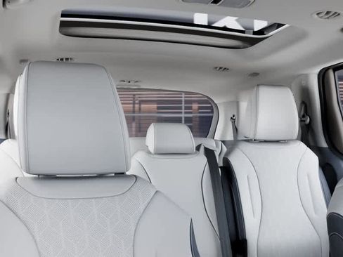 New 2026 Kia Carnival SX FWD image 27