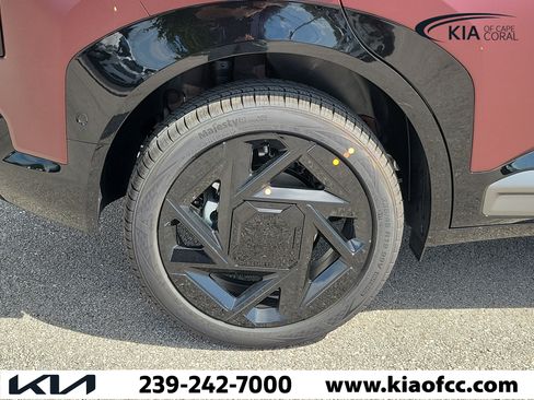 New 2027 Kia Seltos X-Line SX AWD/4WD image 9