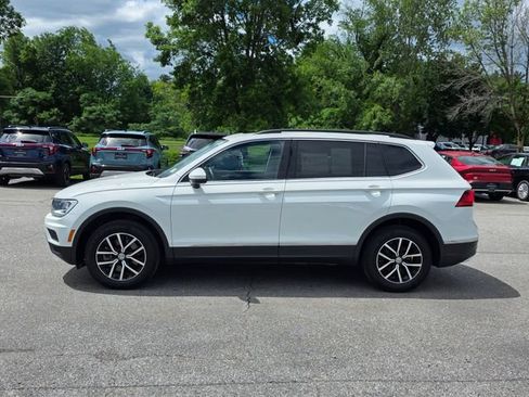 Used 2021 Volkswagen Tiguan SE AWD/4WD image 5