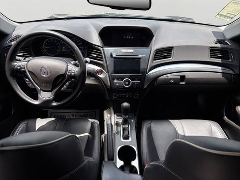 Used 2022 Acura ILX w/ Premium Package FWD image 17