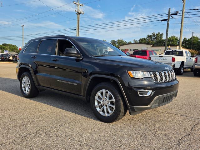 Used 2022 Jeep Grand Cherokee Laredo E w/ Security & Convenience Group RWD image 1