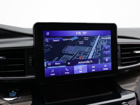 Used 2021 Ford Explorer Limited RWD image 6