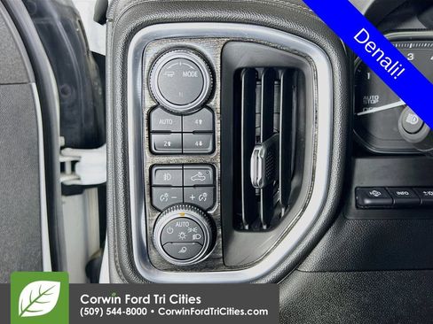 Used 2020 GMC Sierra 1500 Denali w/ Denali Ultimate Package AWD/4WD image 19