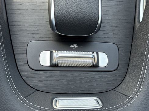 New 2026 Mercedes-Benz GLS 450 4MATIC image 34