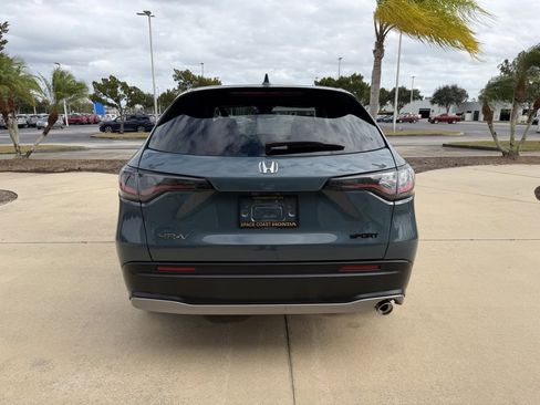 Certified 2023 Honda HR-V Sport image 5