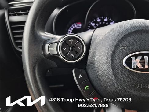 Used 2018 Kia Soul + FWD image 24