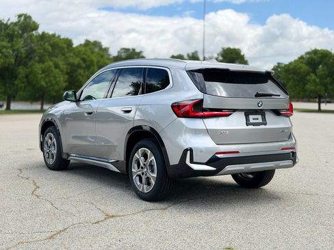 New 2026 BMW X1 xDrive28i w/ Technology Package AWD/4WD image 4