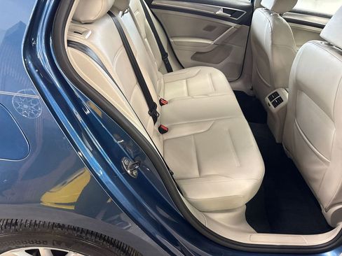 Used 2015 Volkswagen Golf S w/ Lighting Package image 42