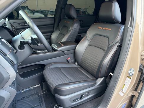 Used 2024 Nissan Pathfinder Rock Creek image 28