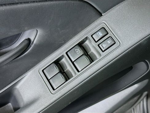 Used 2023 Nissan Frontier S w/ Technology Package RWD image 15