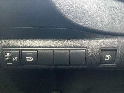 Used 2024 Toyota Corolla LE image 22