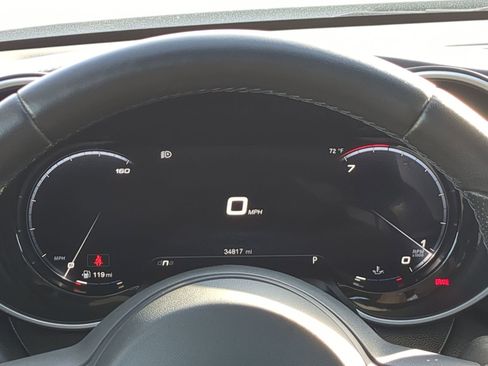 Used 2024 Alfa Romeo Giulia Veloce image 21