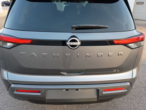 New 2026 Nissan Pathfinder SL w/ Cargo Package FWD image 14
