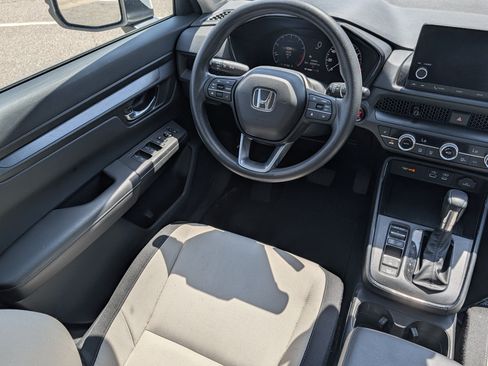 Used 2023 Honda CR-V EX image 9