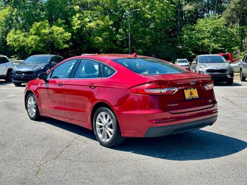 Used 2020 Ford Fusion SE FWD image 5