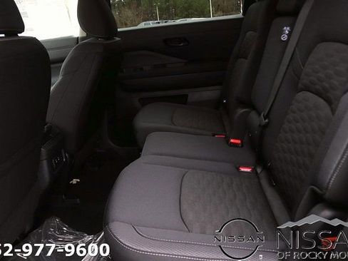 New 2026 Nissan Pathfinder SV image 13