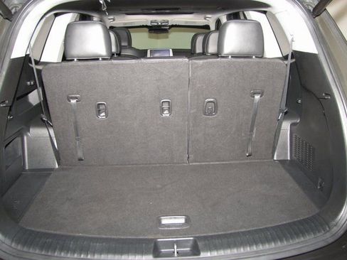 Used 2022 Kia Telluride EX w/ EX Premium Package image 18