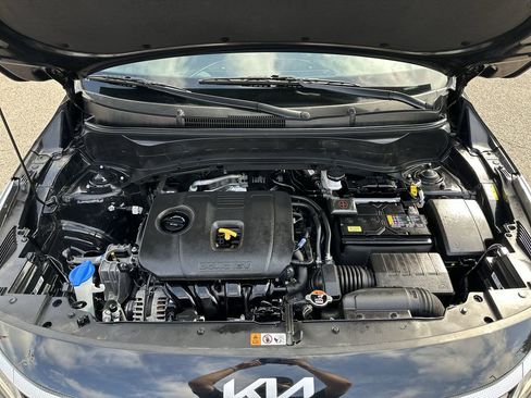 Used 2025 Kia Seltos S image 33