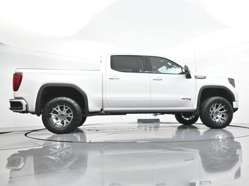 Used 2023 GMC Sierra 1500 AT4 w/ AT4 Premium Package AWD/4WD image 55