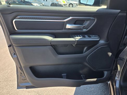 New 2026 RAM 1500 Big Horn AWD/4WD image 12