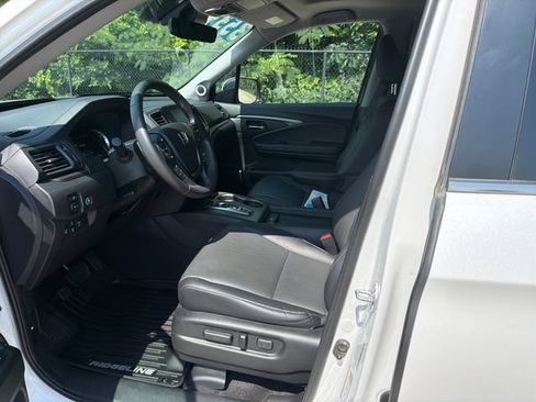 Certified 2023 Honda Ridgeline RTL image 11