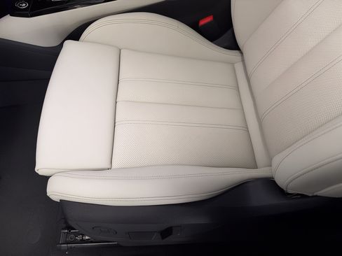 New 2027 Audi Q6 e-tron Premium Plus AWD/4WD image 16