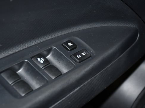 Used 2024 Mitsubishi Mirage ES FWD image 32