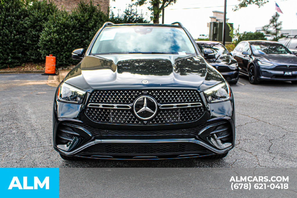 Used 2025 Mercedes-Benz GLE 350 4MATIC w/ AMG Line Exterior image 9