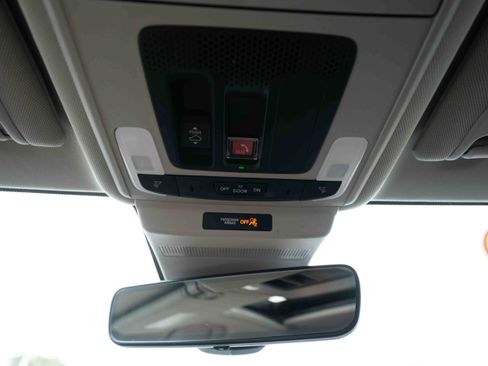 Used 2025 Honda Accord EX-L image 18