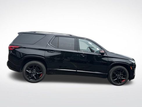 Used 2023 Chevrolet Traverse Premier w/ Redline Edition AWD/4WD image 7