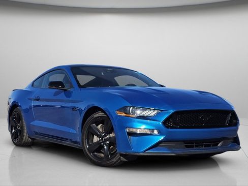 Certified 2021 Ford Mustang GT Premium image 2