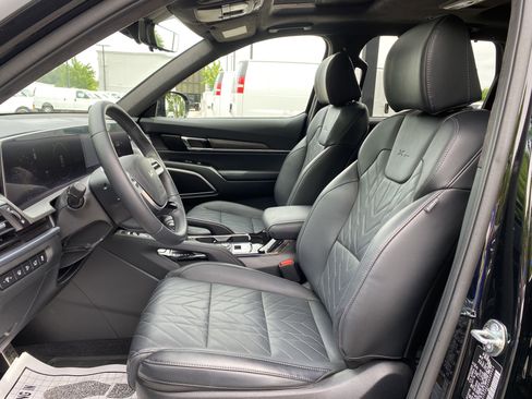 Used 2025 Kia Telluride SX Prestige X-Pro AWD/4WD image 16