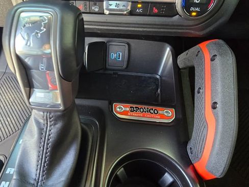 Used 2025 Ford Bronco Stroppe Edition AWD/4WD image 31