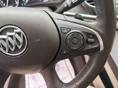 Used 2017 Buick LaCrosse Preferred image 26