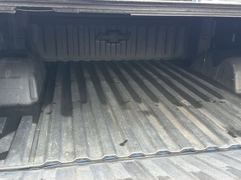 Used 2019 Chevrolet Silverado 1500 LTZ image 27