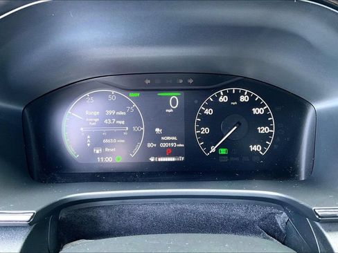 Used 2025 Honda CR-V Sport-L image 12