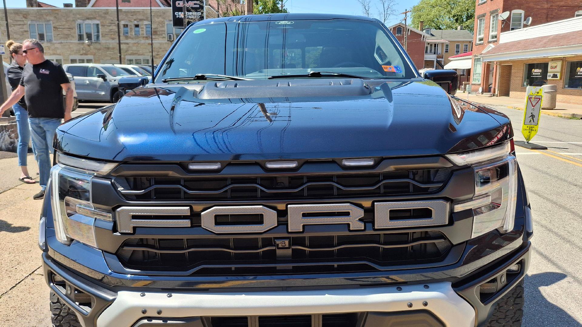 Used 2025 Ford F150 Raptor AWD/4WD image 2