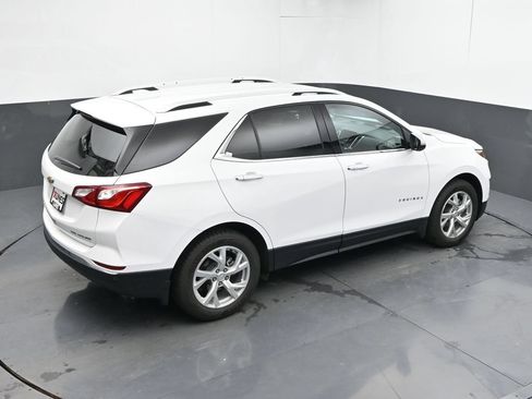 Used 2021 Chevrolet Equinox Premier AWD/4WD image 13