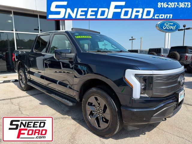 Used 2024 Ford F150 Lightning Lariat AWD/4WD image 1