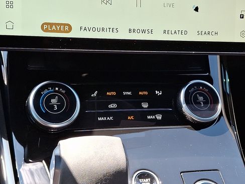 Used 2023 Land Rover Range Rover Sport SE image 25