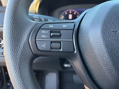 Certified 2025 Honda Accord SE image 20